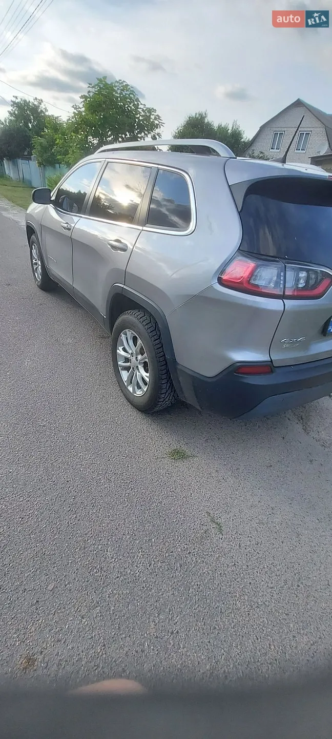 2018 Jeep Cherokee - мініатюра 8