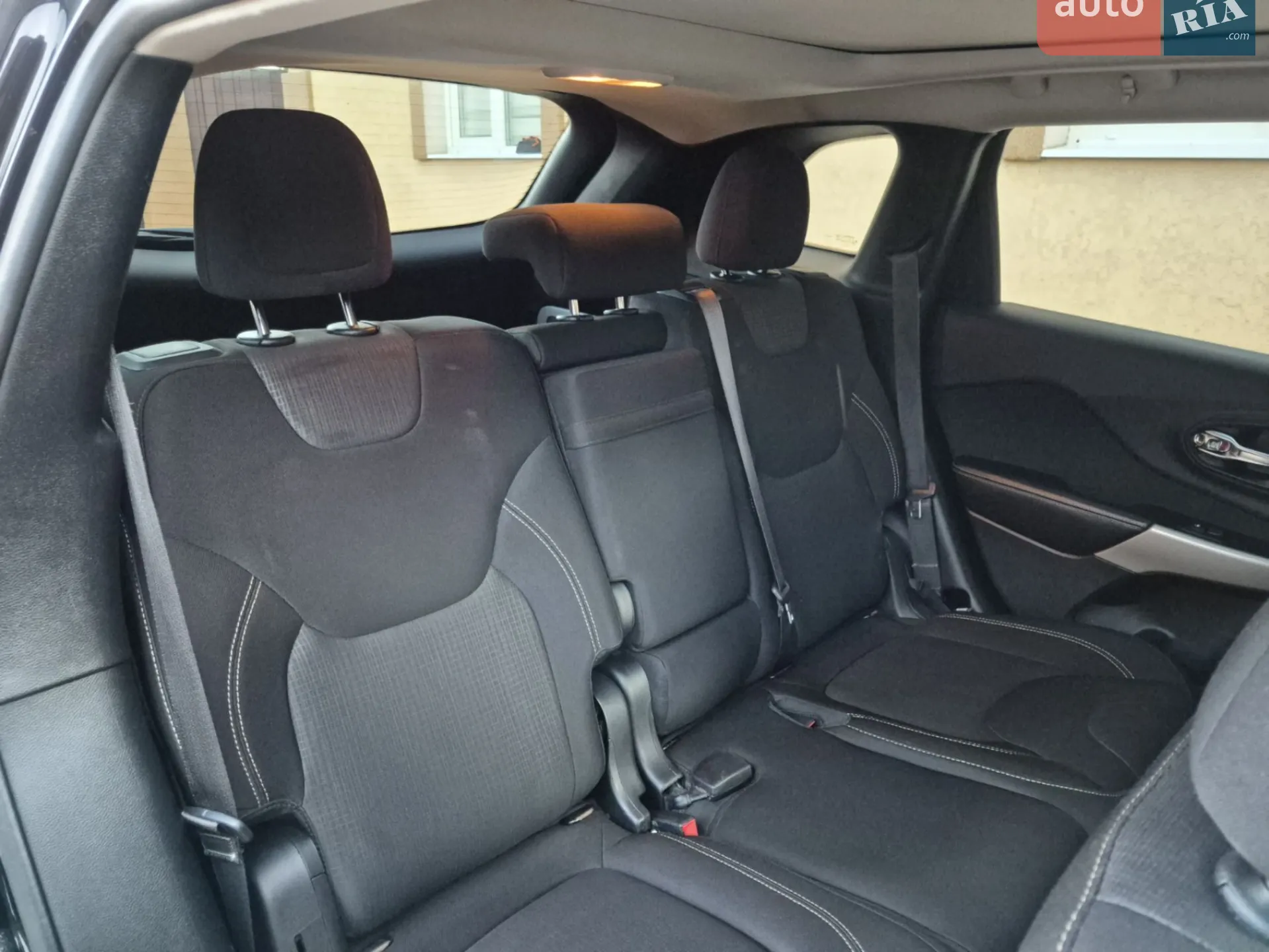 2017 Jeep Cherokee - мініатюра 77