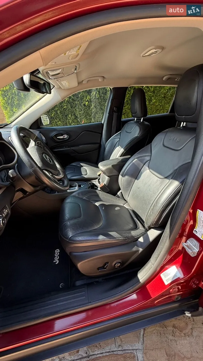 2016 Jeep Cherokee - мініатюра 16