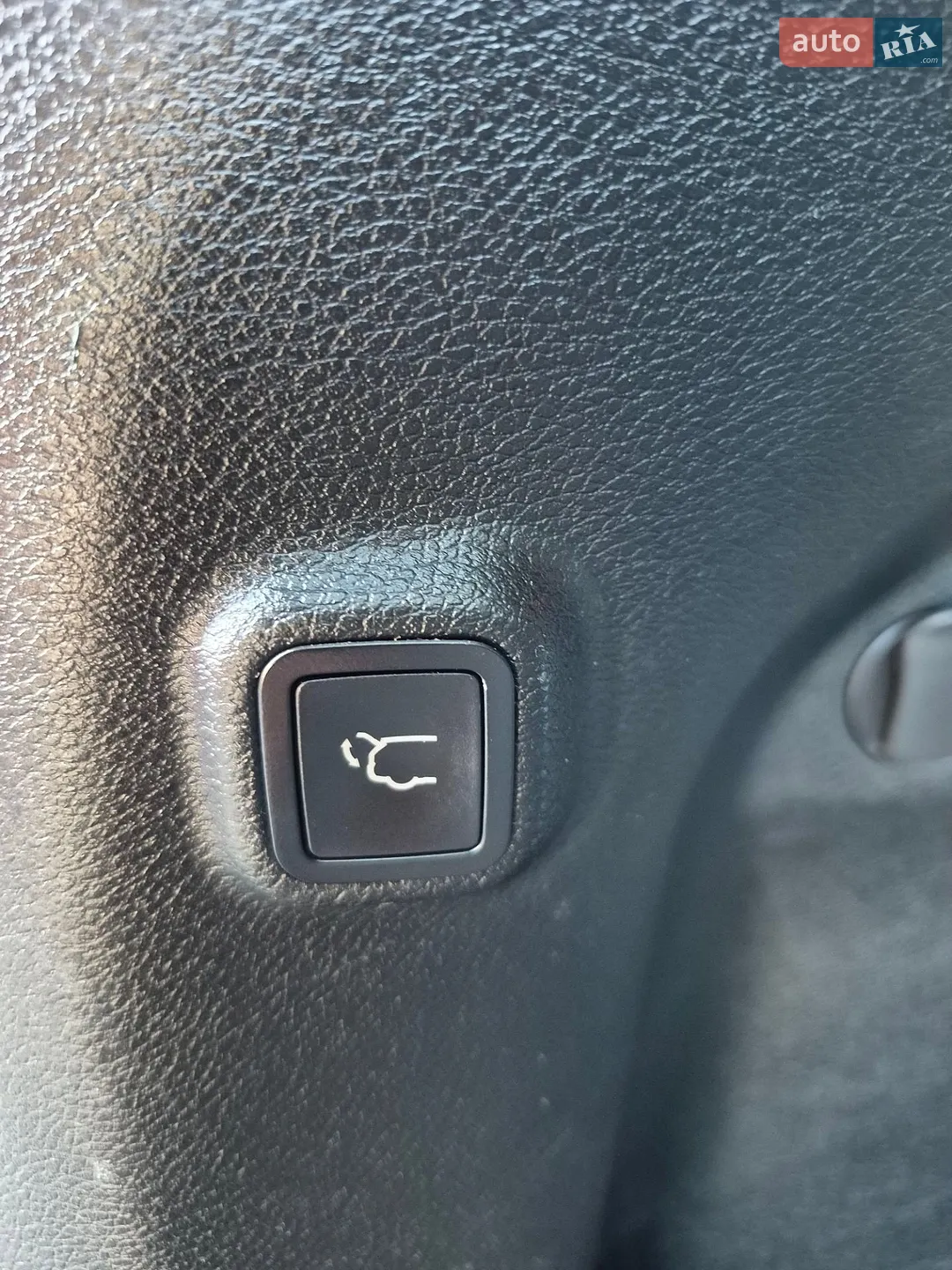 2018 Jeep Cherokee - мініатюра 19