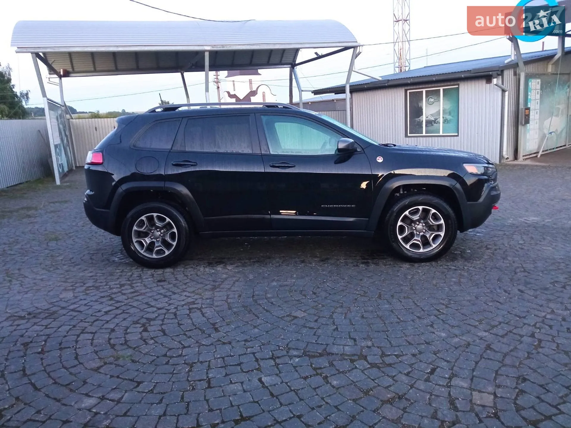 2019 Jeep Cherokee - мініатюра 8