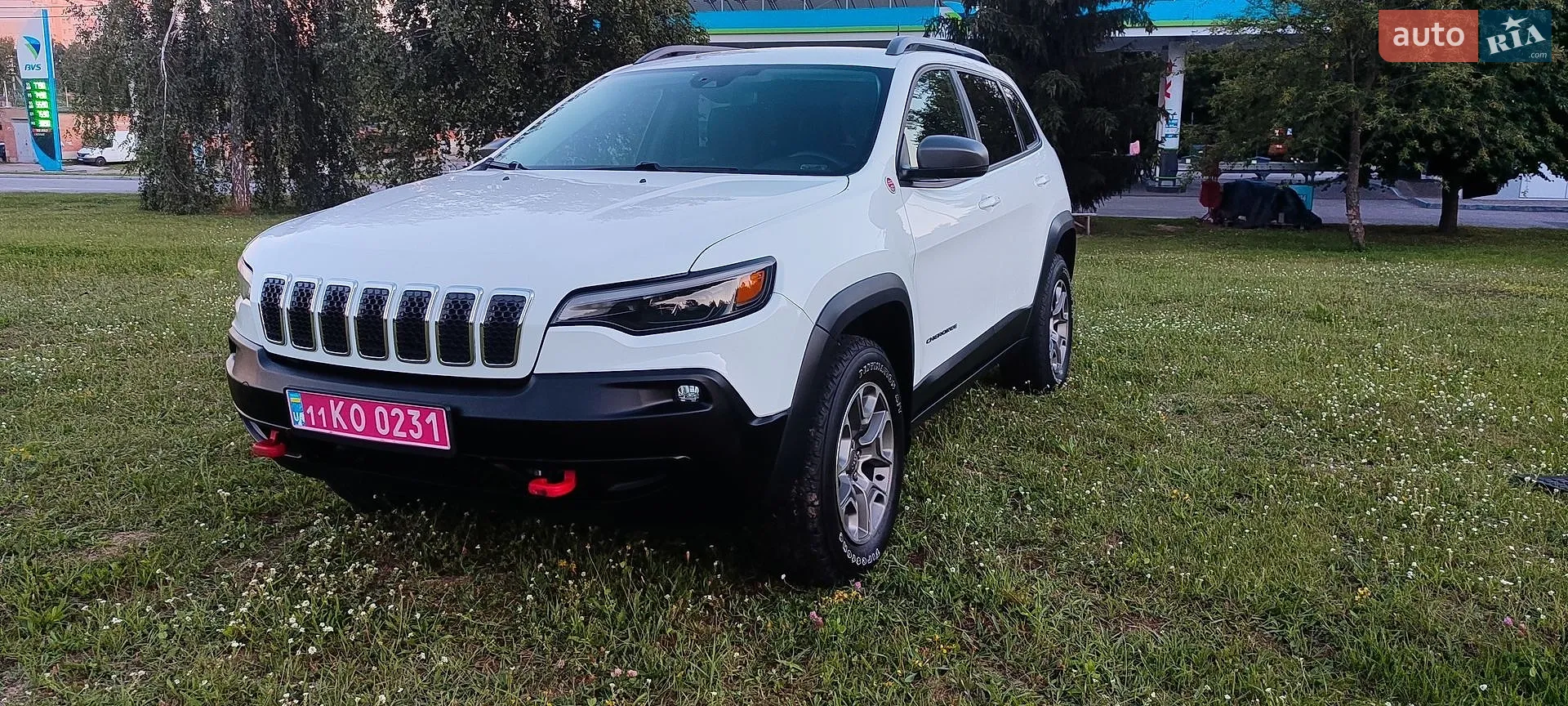 2020 Jeep Cherokee - мініатюра 32