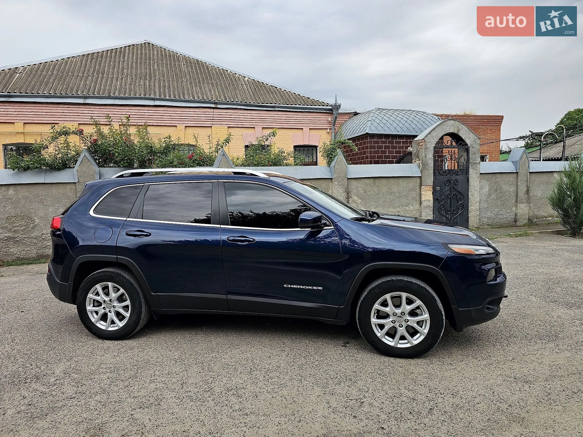 2017 Jeep Cherokee - мініатюра 5