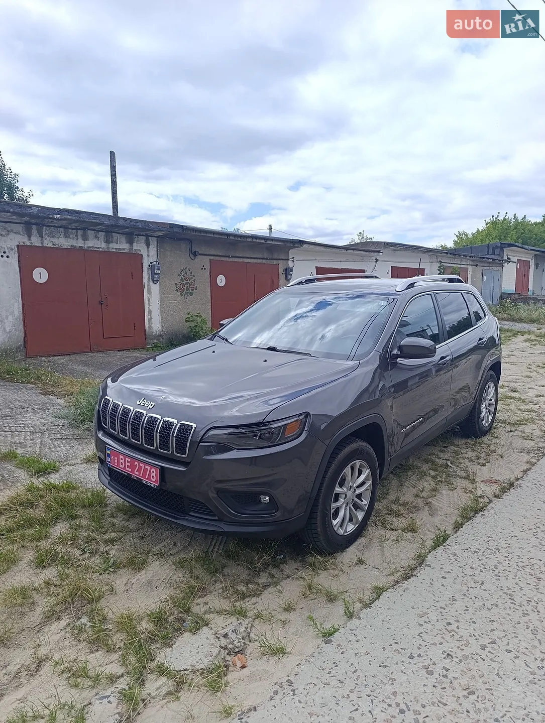 2018 Jeep Cherokee - фото 1