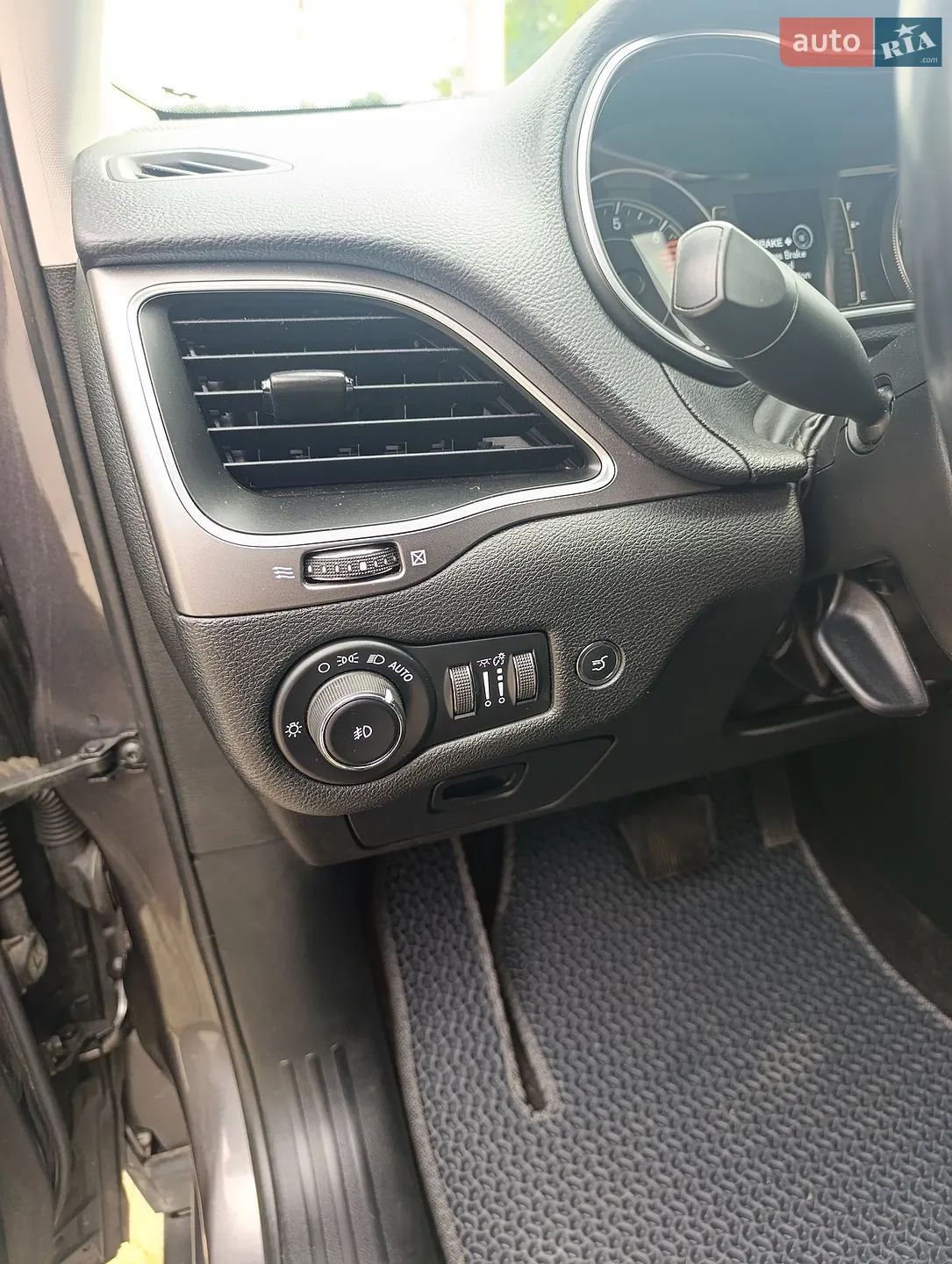 2018 Jeep Cherokee - мініатюра 9