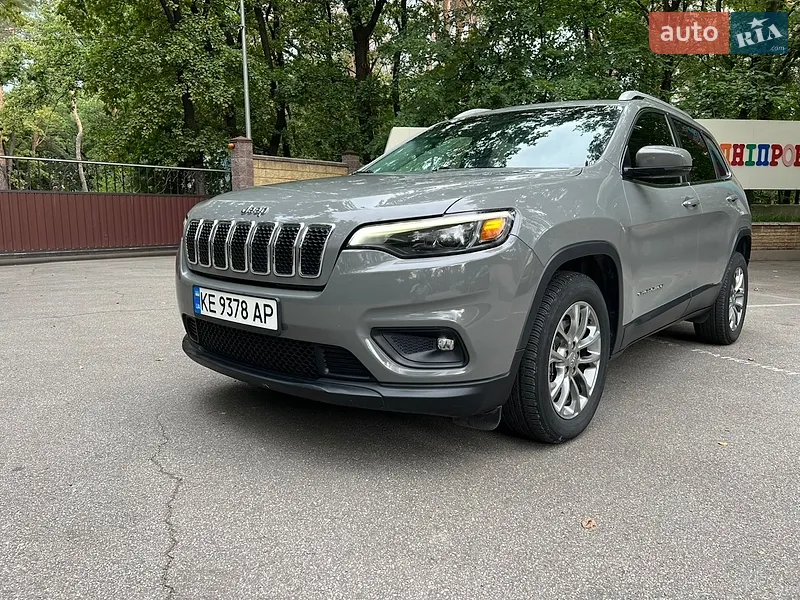 Jeep Cherokee