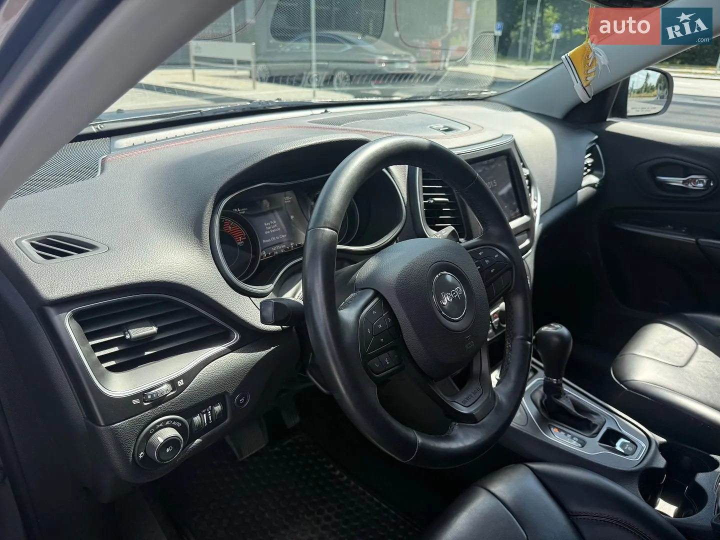 2018 Jeep Cherokee - мініатюра 9