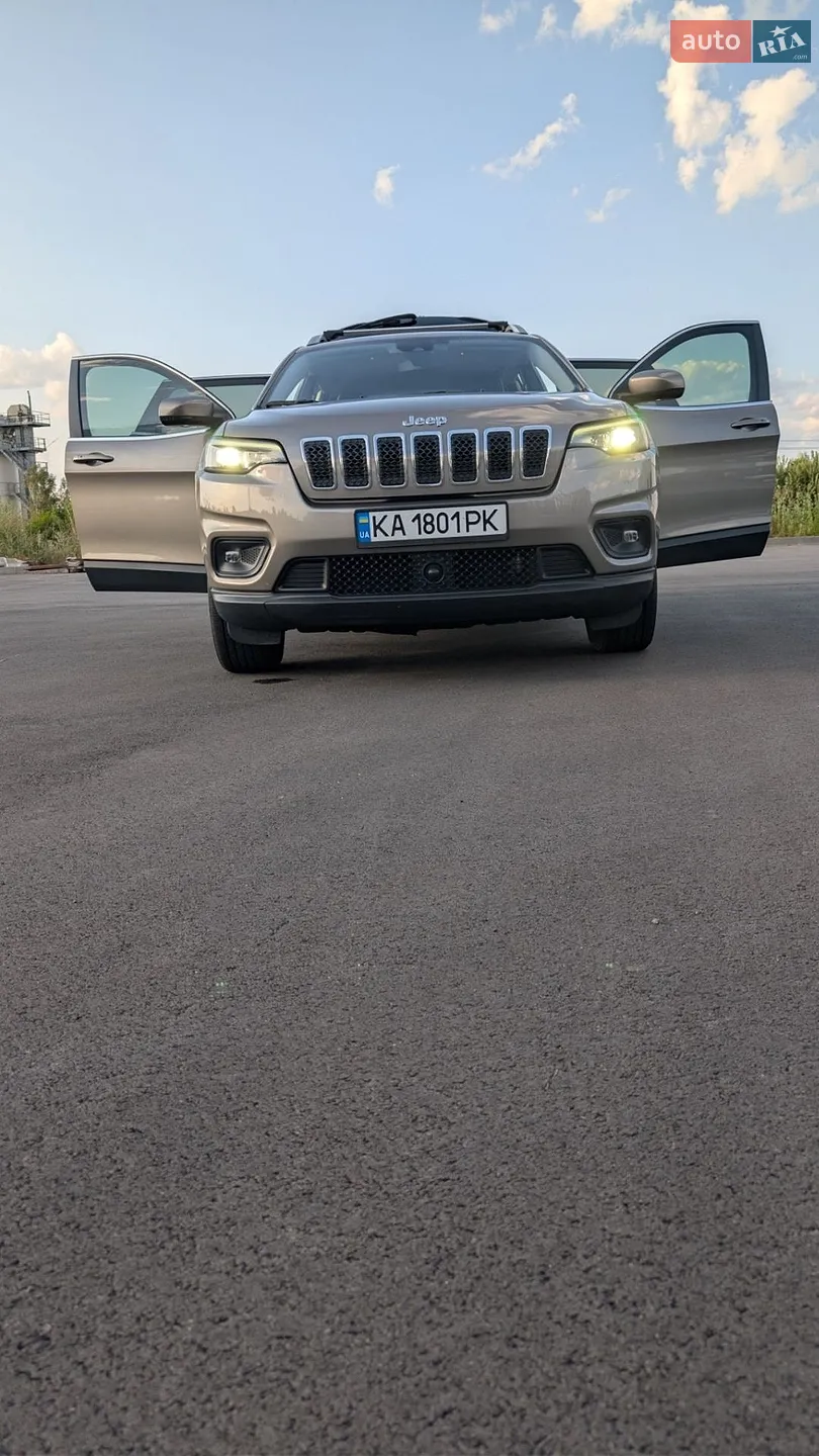 2020 Jeep Cherokee - мініатюра 2