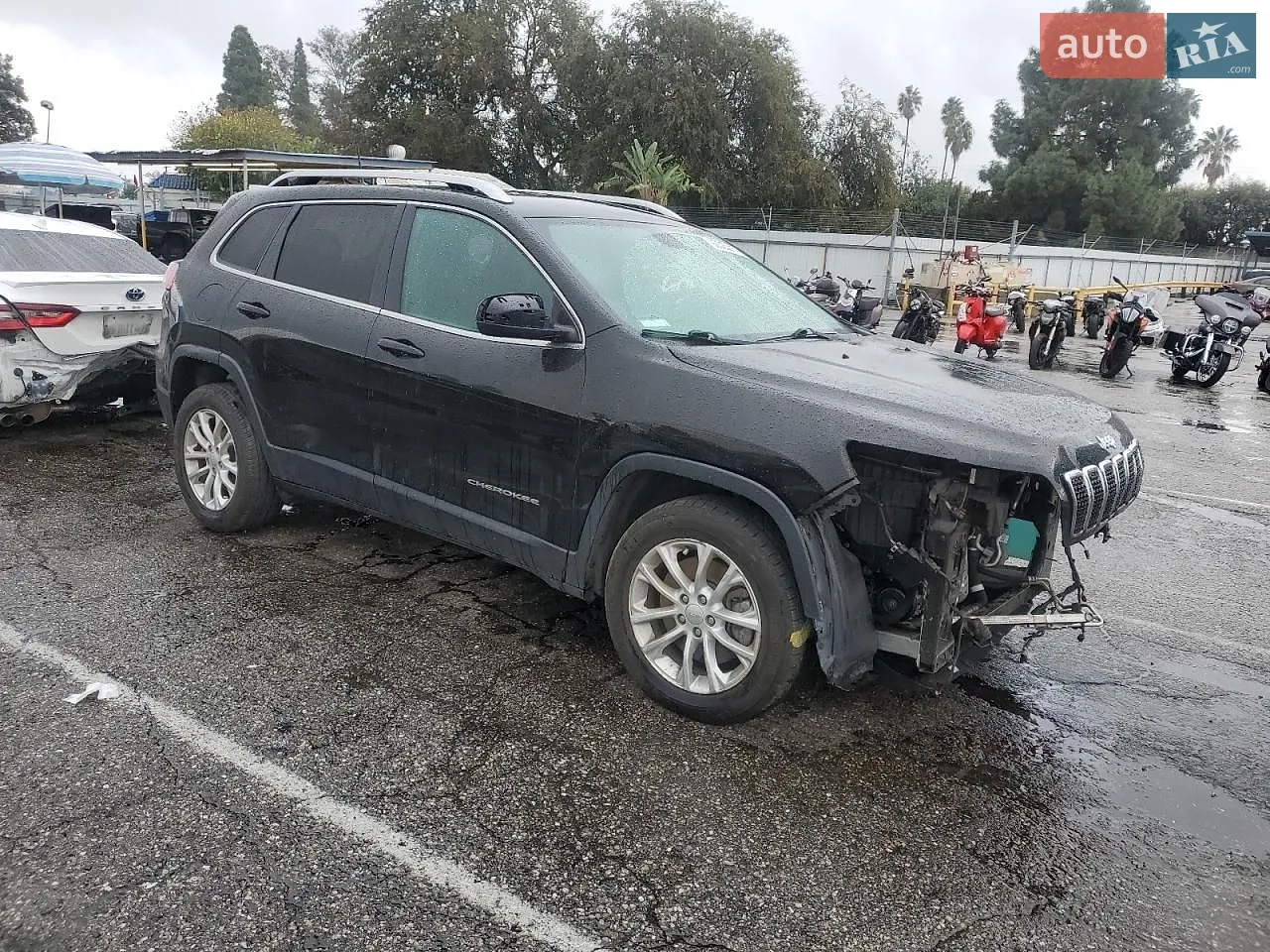 2019 Jeep Cherokee - мініатюра 4