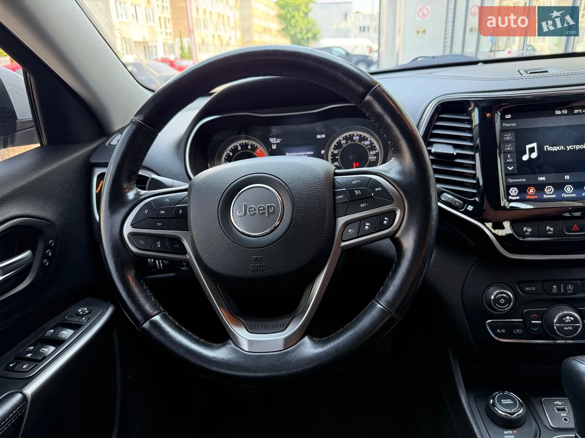 2021 Jeep Cherokee - мініатюра 38