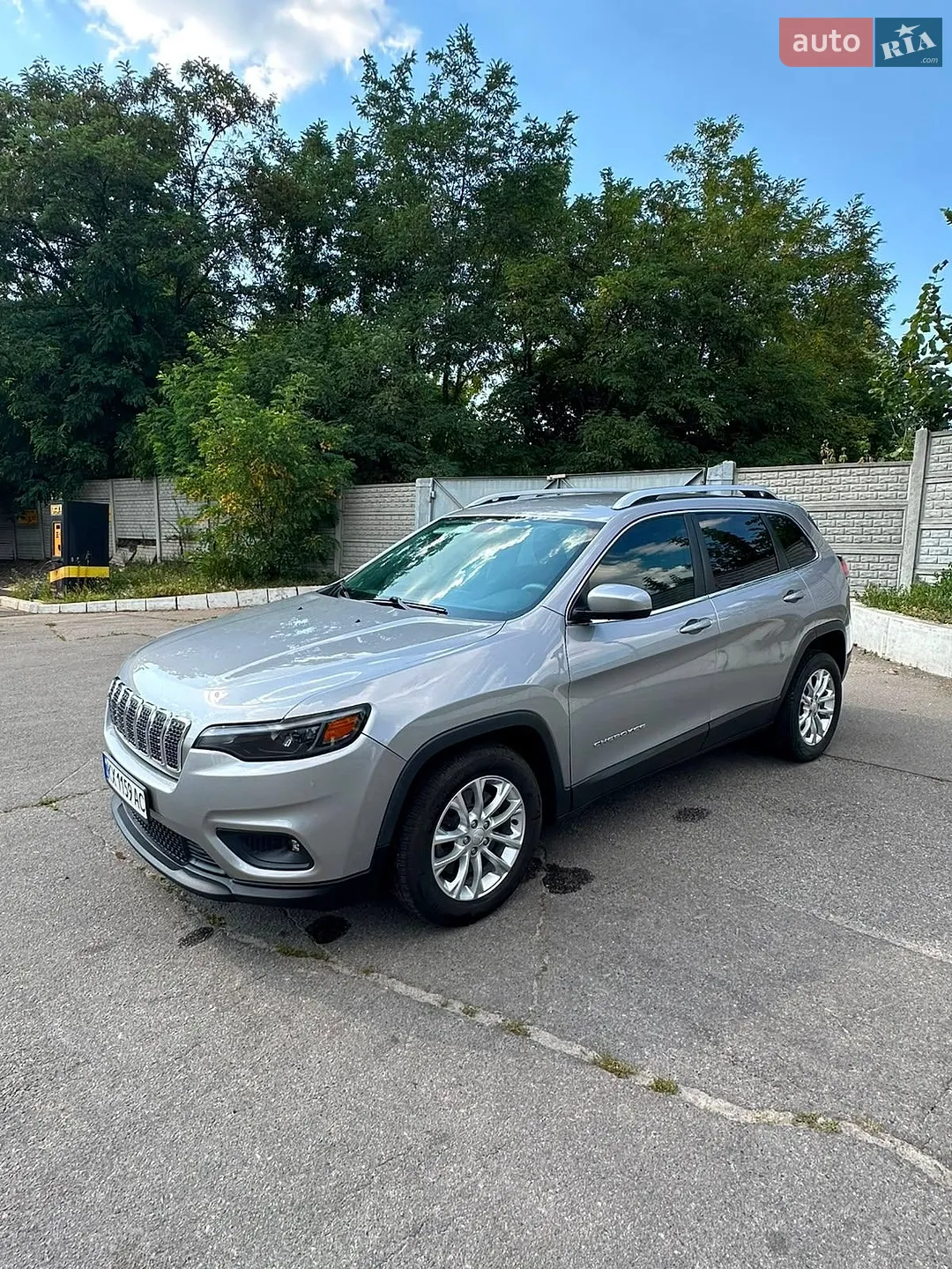 2019 Jeep Cherokee - мініатюра 9