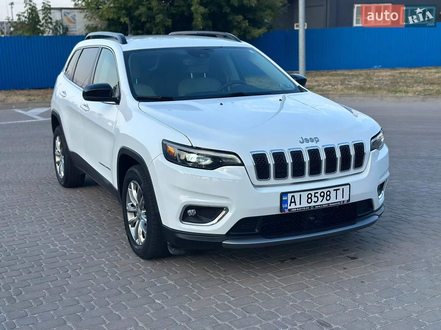 2022 Jeep Cherokee - мініатюра 17