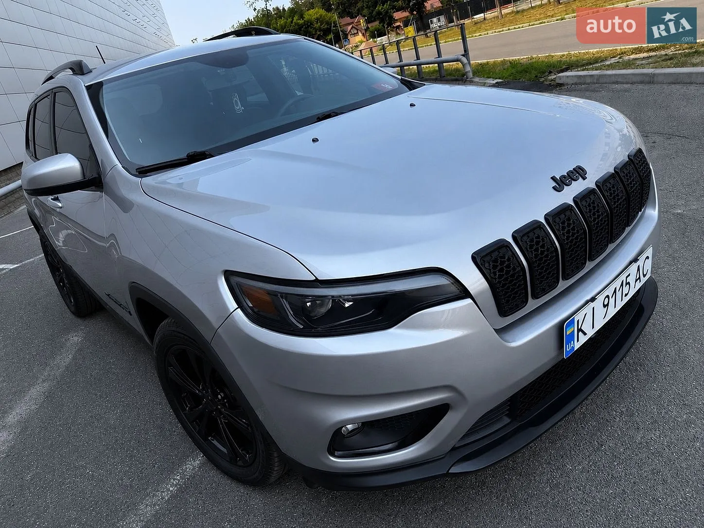 2020 Jeep Cherokee - мініатюра 2