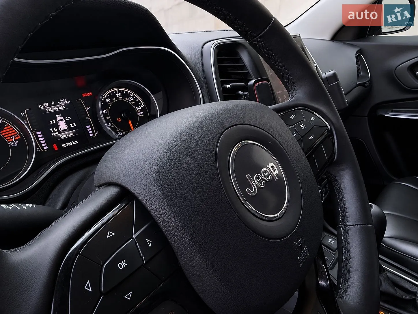 2020 Jeep Cherokee - мініатюра 11