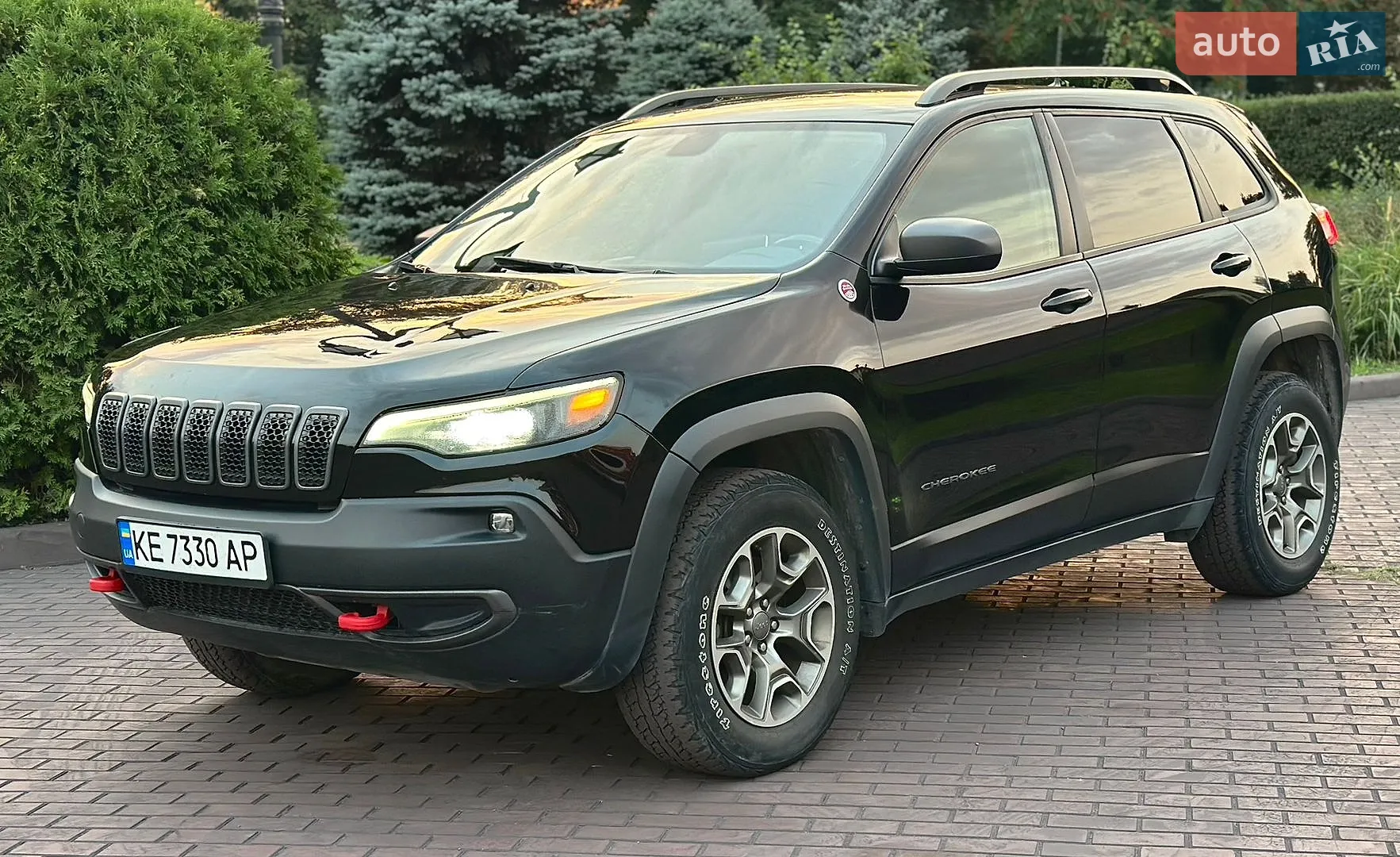 2019 Jeep Cherokee - мініатюра 3