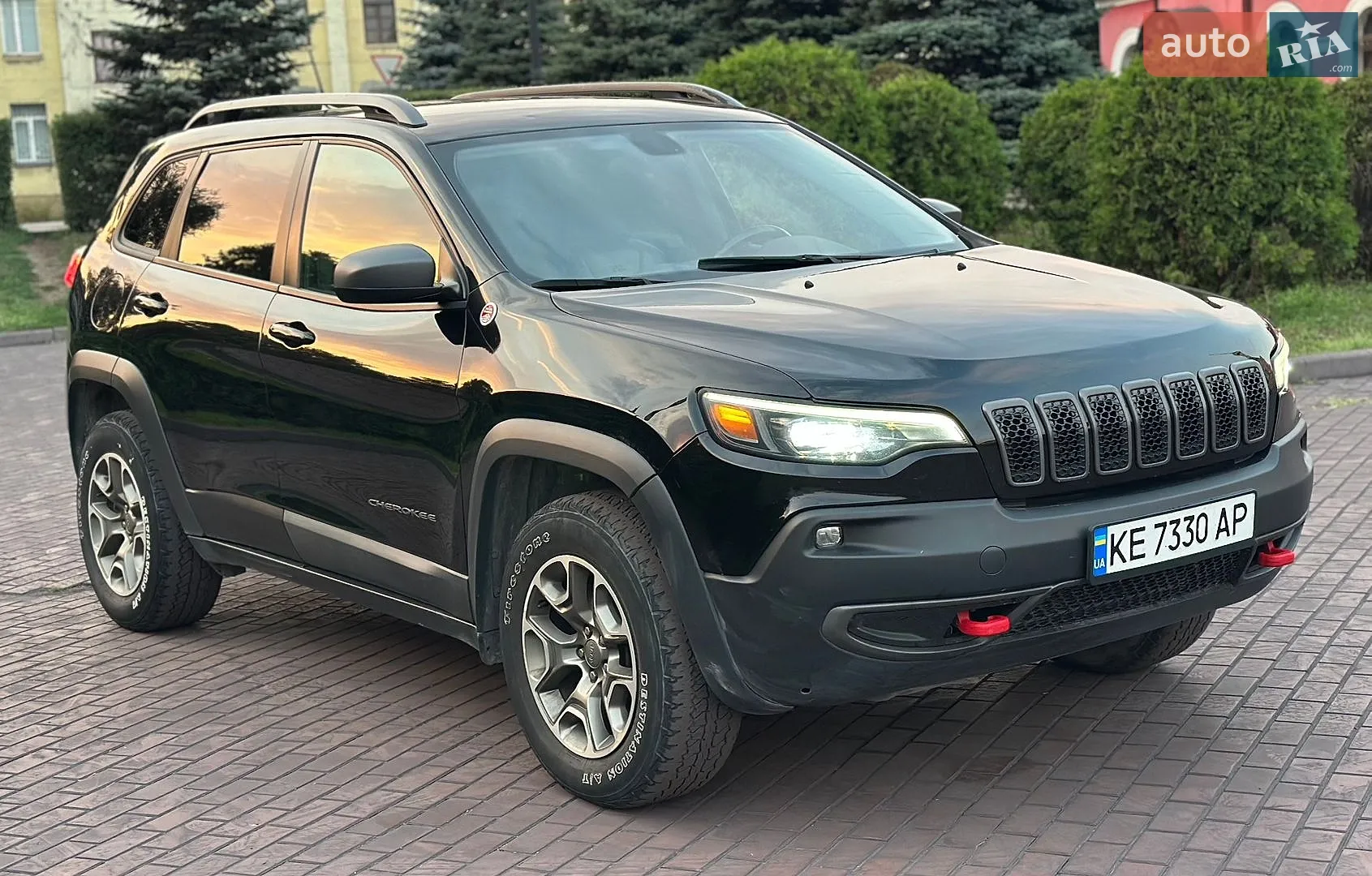 2019 Jeep Cherokee - мініатюра 8
