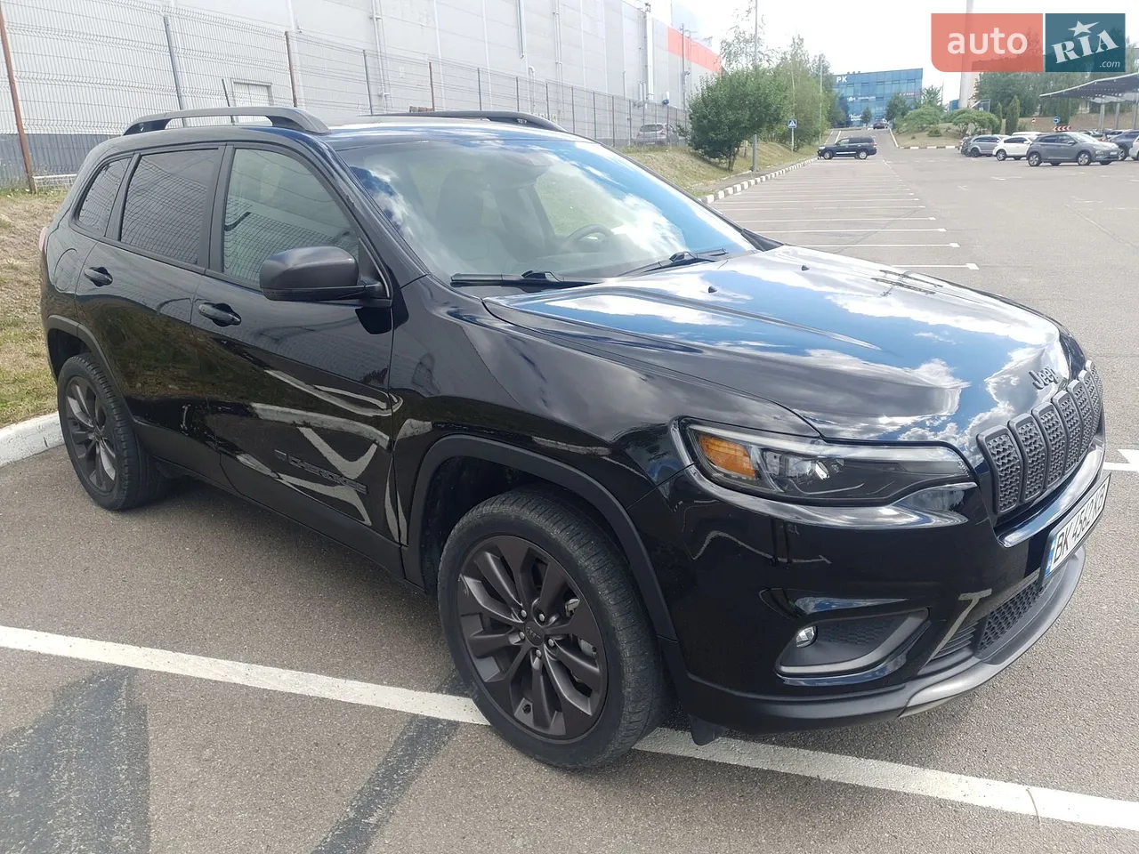 2022 Jeep Cherokee - мініатюра 31