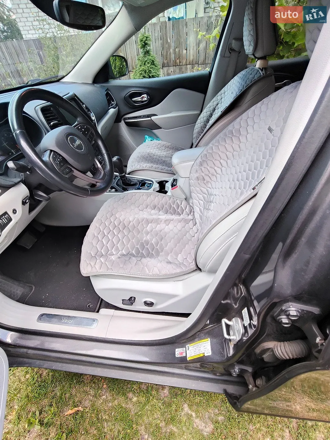 2018 Jeep Cherokee - мініатюра 16