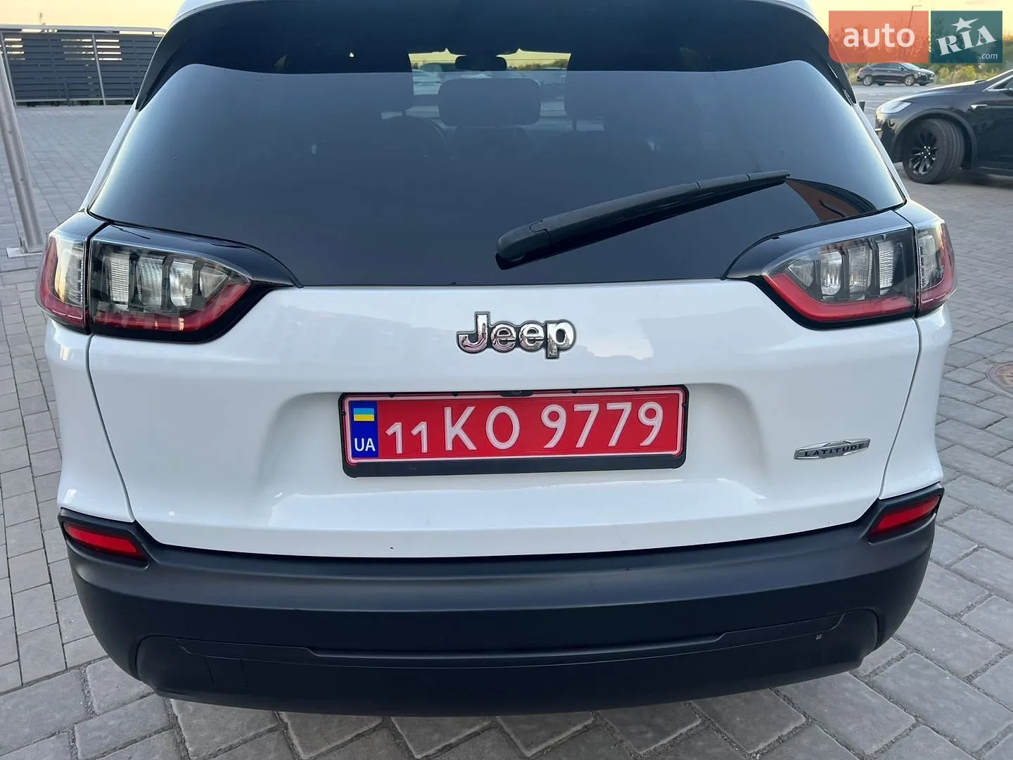 2020 Jeep Cherokee - мініатюра 30