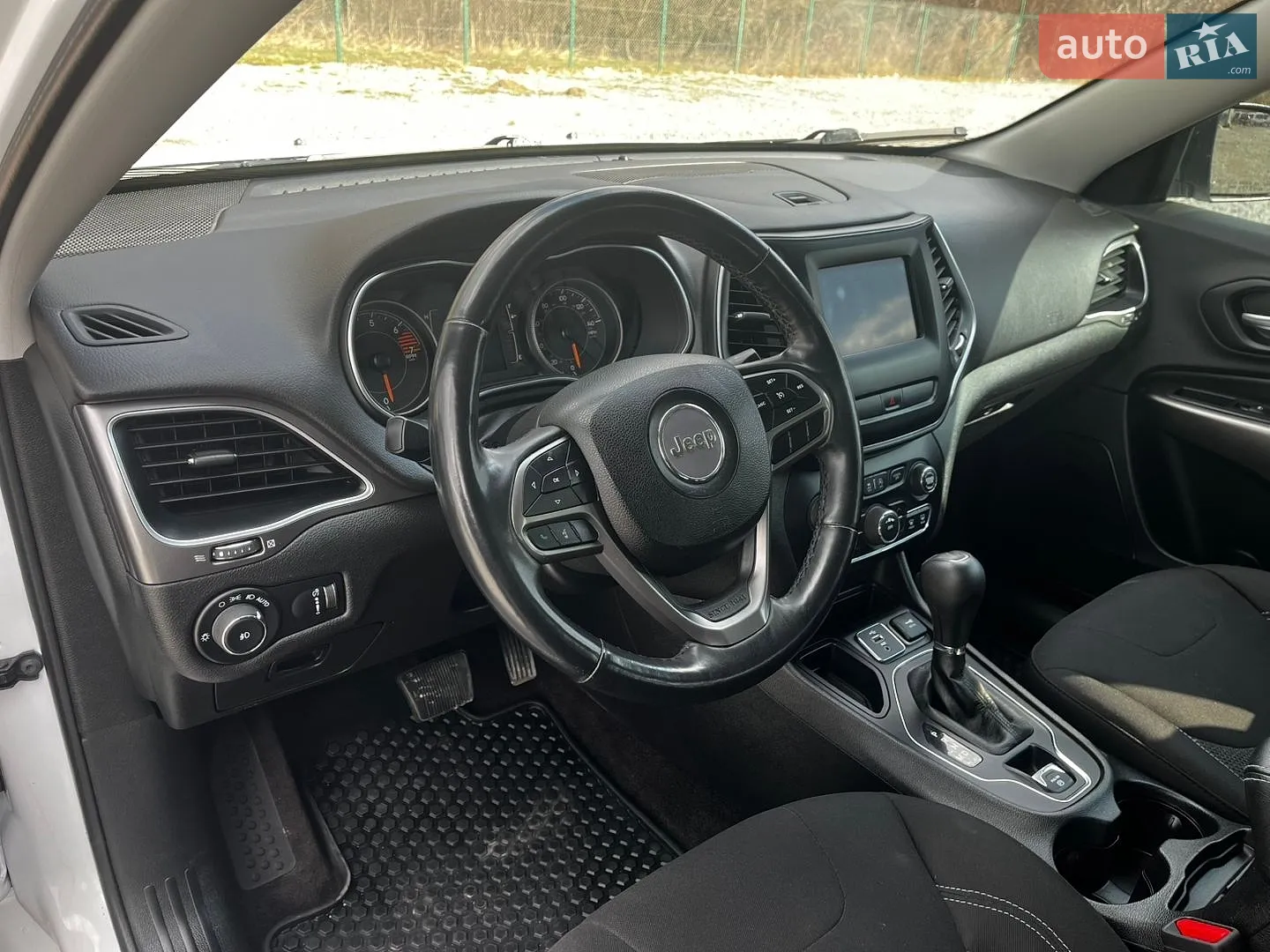 2018 Jeep Cherokee - мініатюра 13