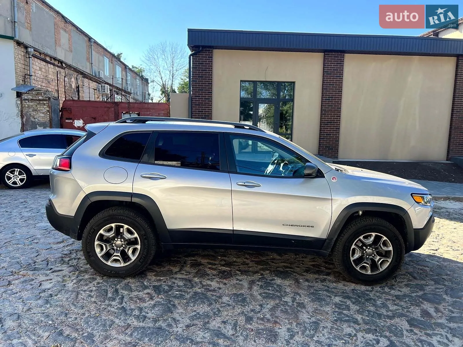 2018 Jeep Cherokee - мініатюра 4