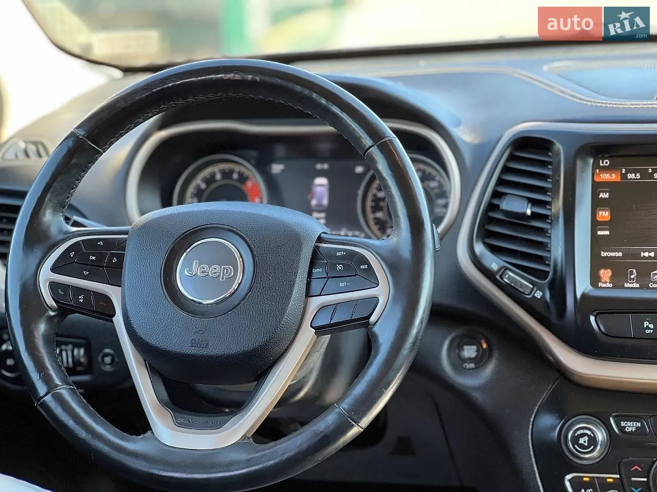 2018 Jeep Cherokee - мініатюра 12