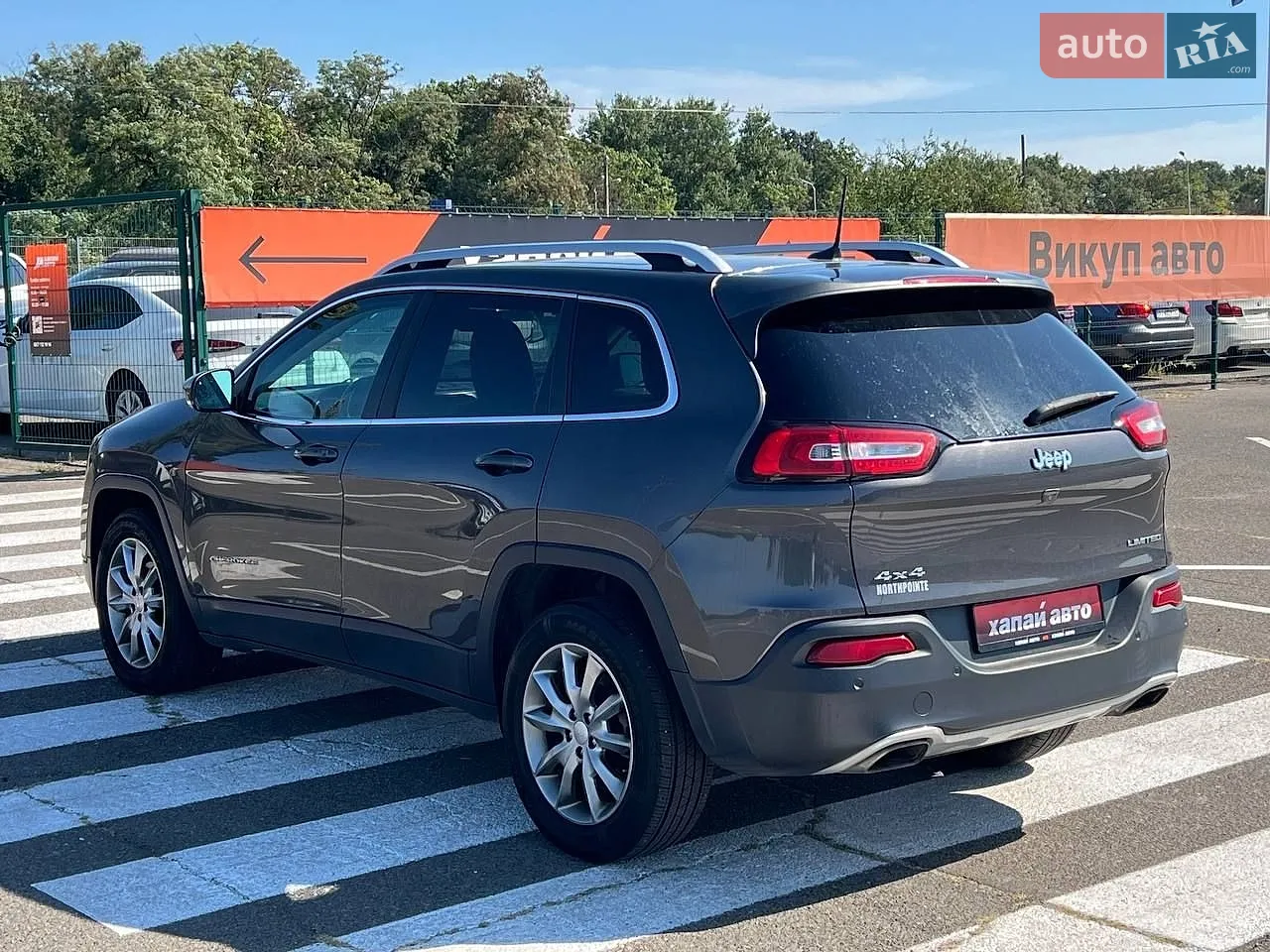 2018 Jeep Cherokee - мініатюра 8