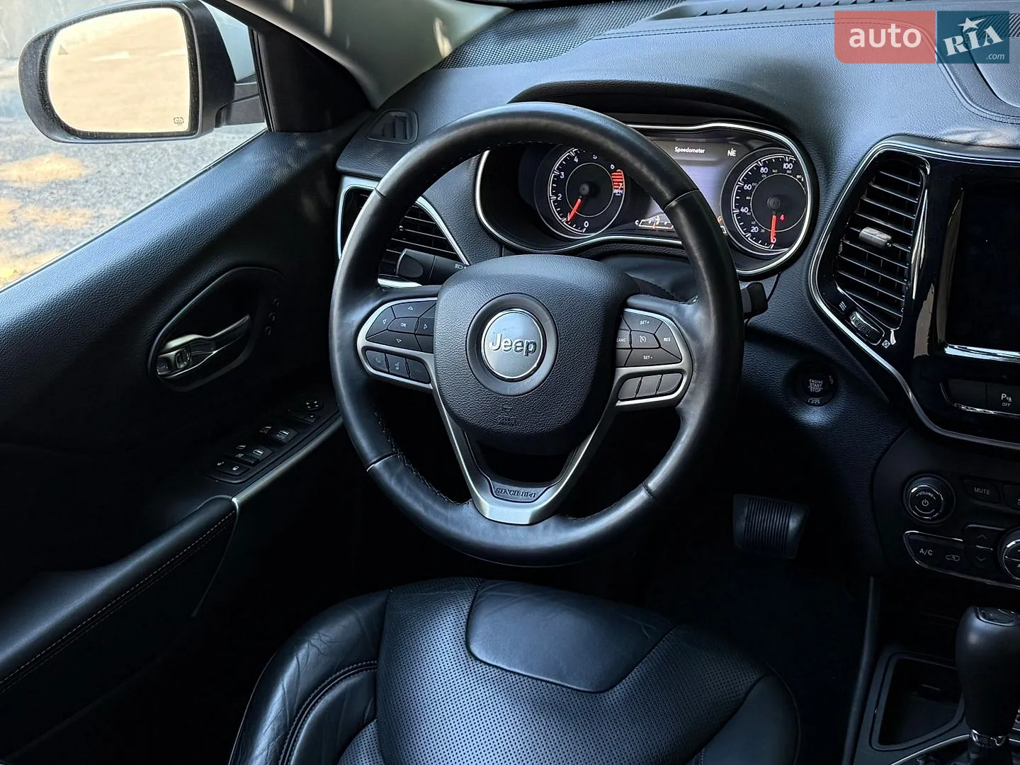 2018 Jeep Cherokee - мініатюра 13