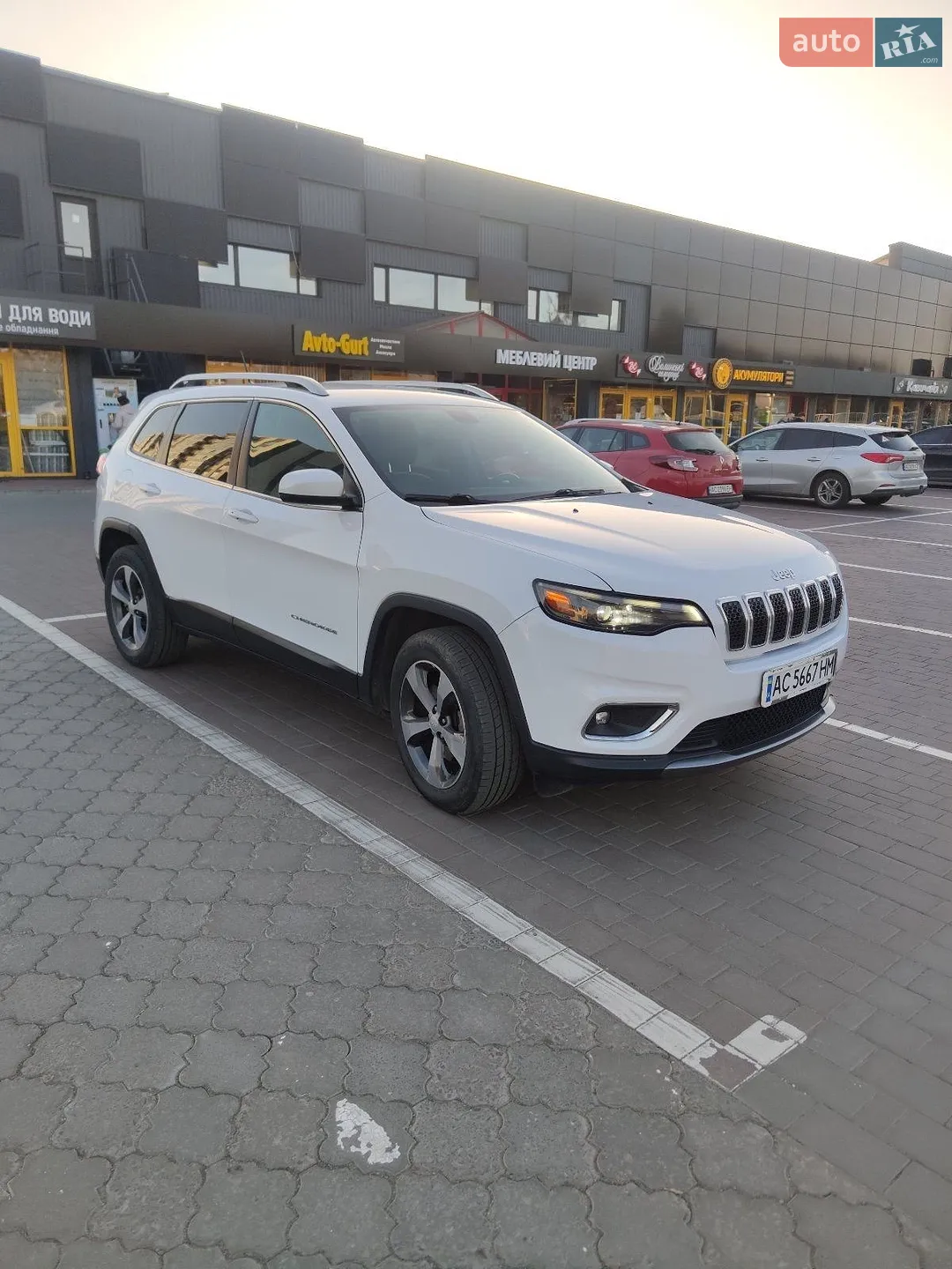 2018 Jeep Cherokee - мініатюра 4
