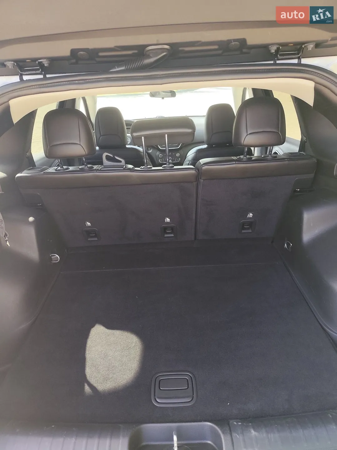 2018 Jeep Cherokee - мініатюра 16