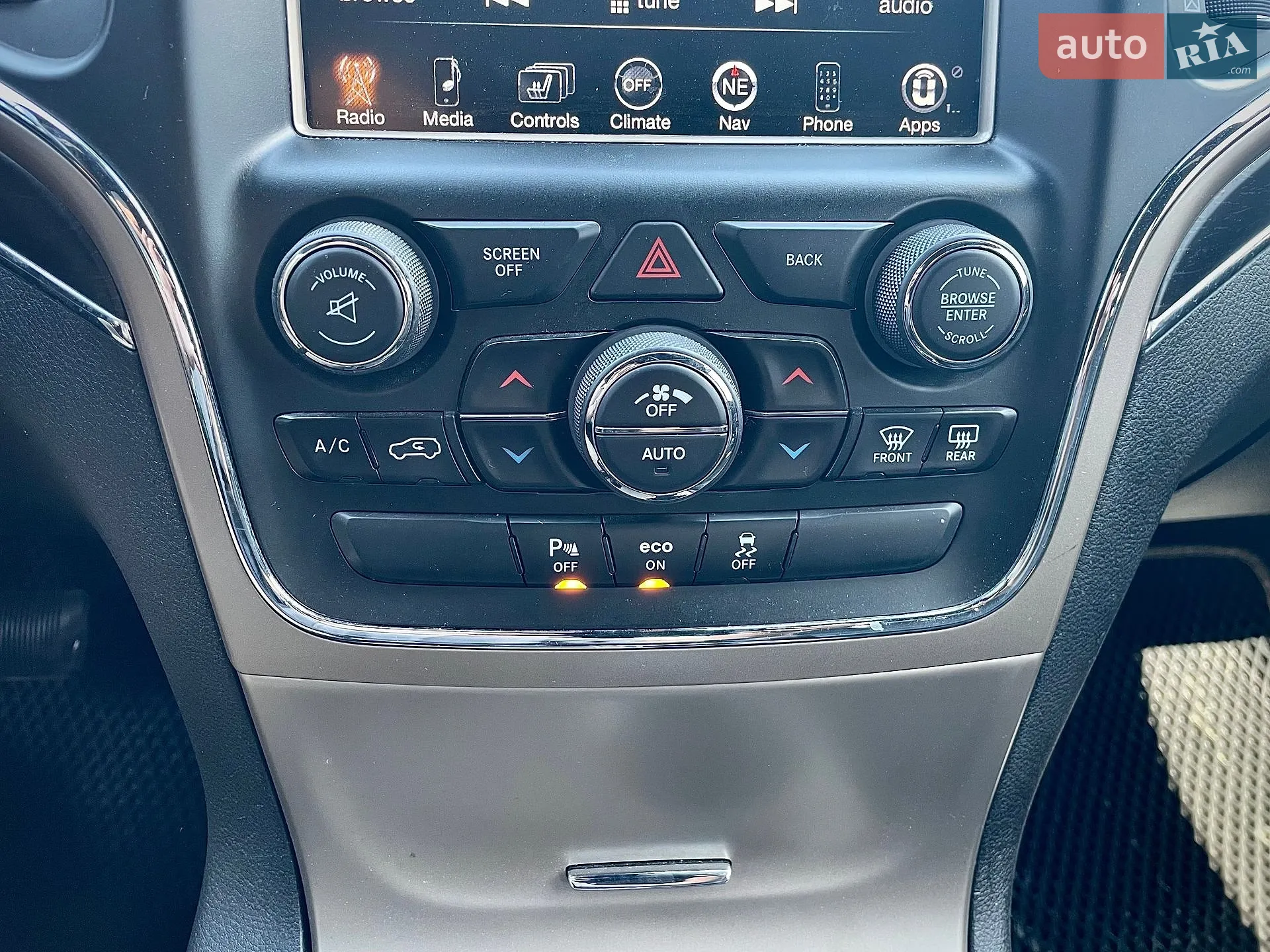 2013 Jeep Grand Cherokee - мініатюра 17