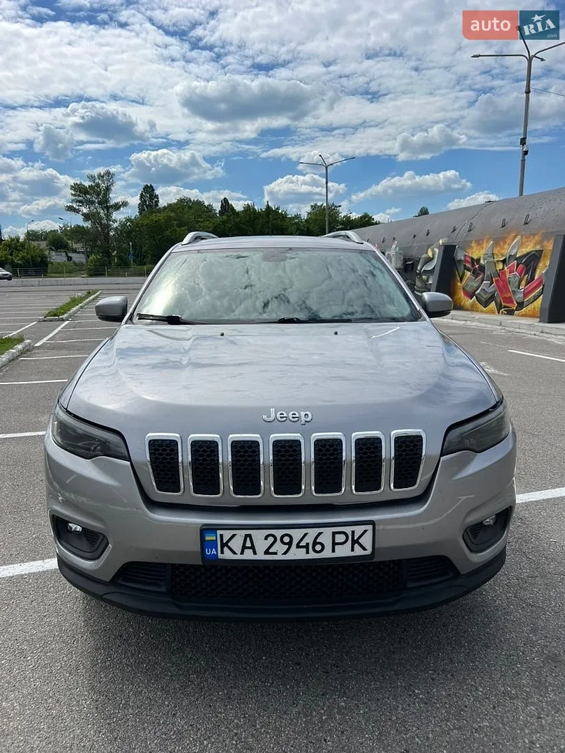 2020 Jeep Cherokee - фото 1