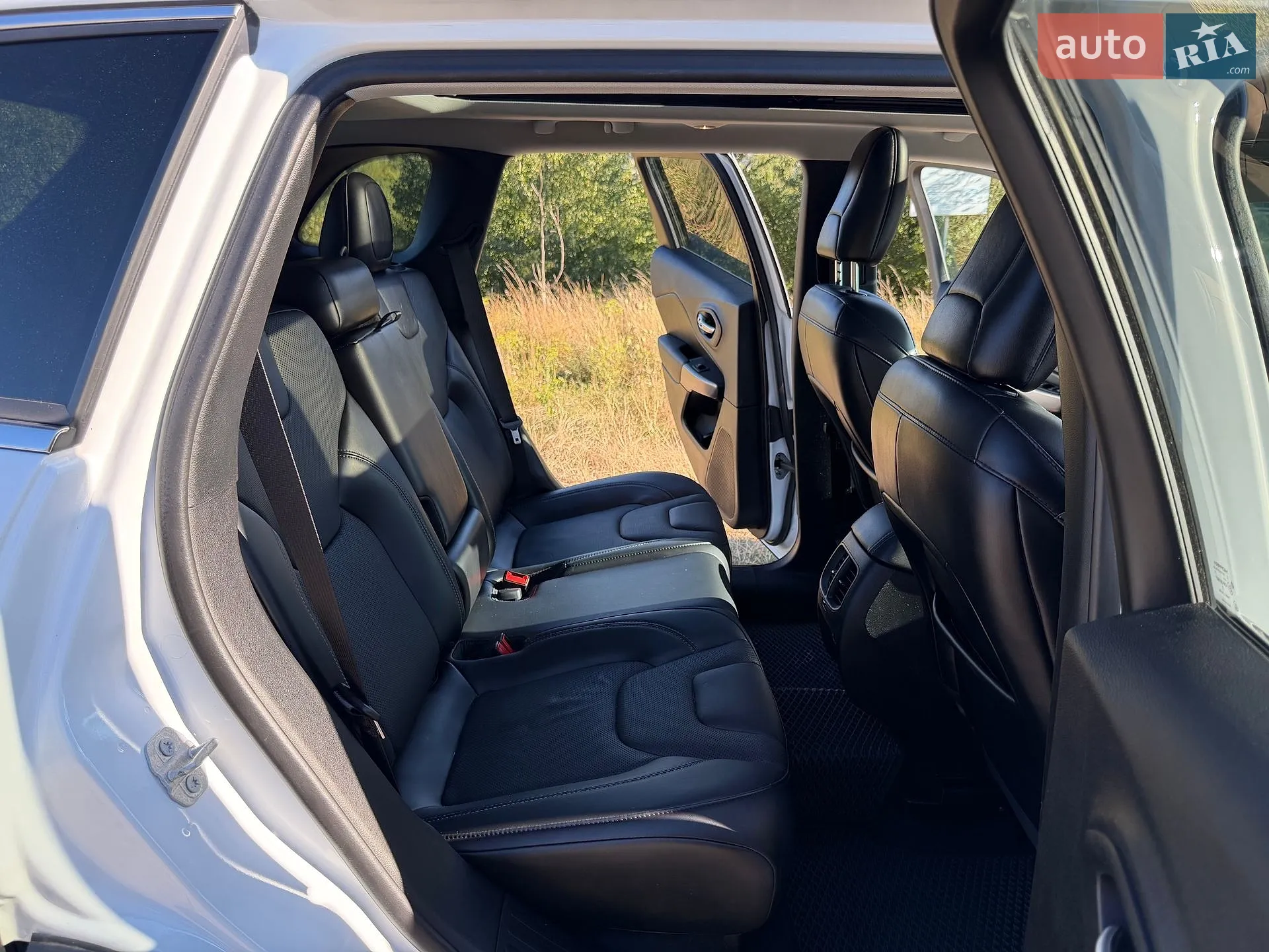 2021 Jeep Cherokee - мініатюра 22