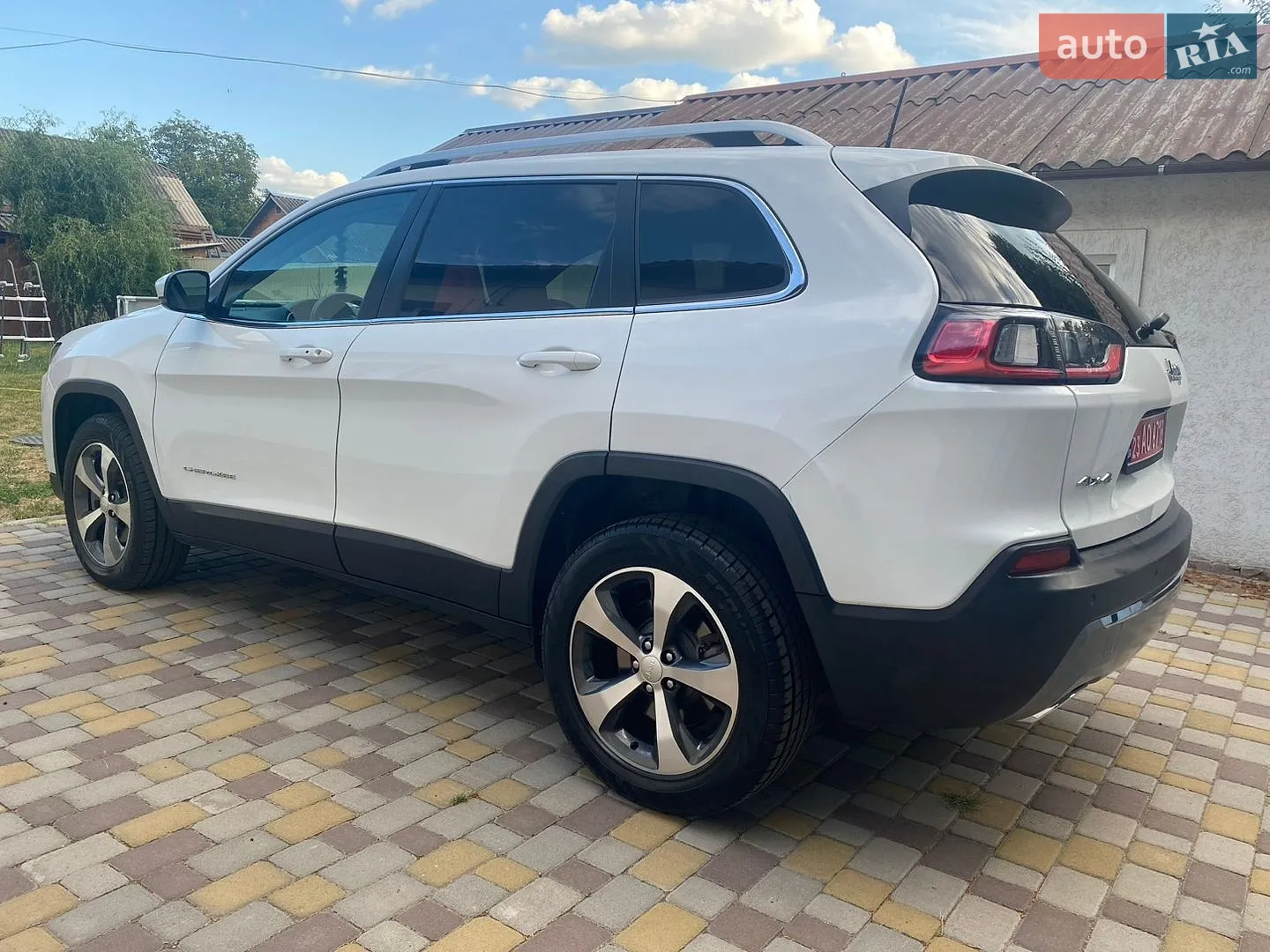 2018 Jeep Cherokee - мініатюра 7