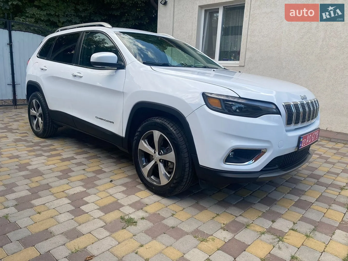 2018 Jeep Cherokee - мініатюра 18