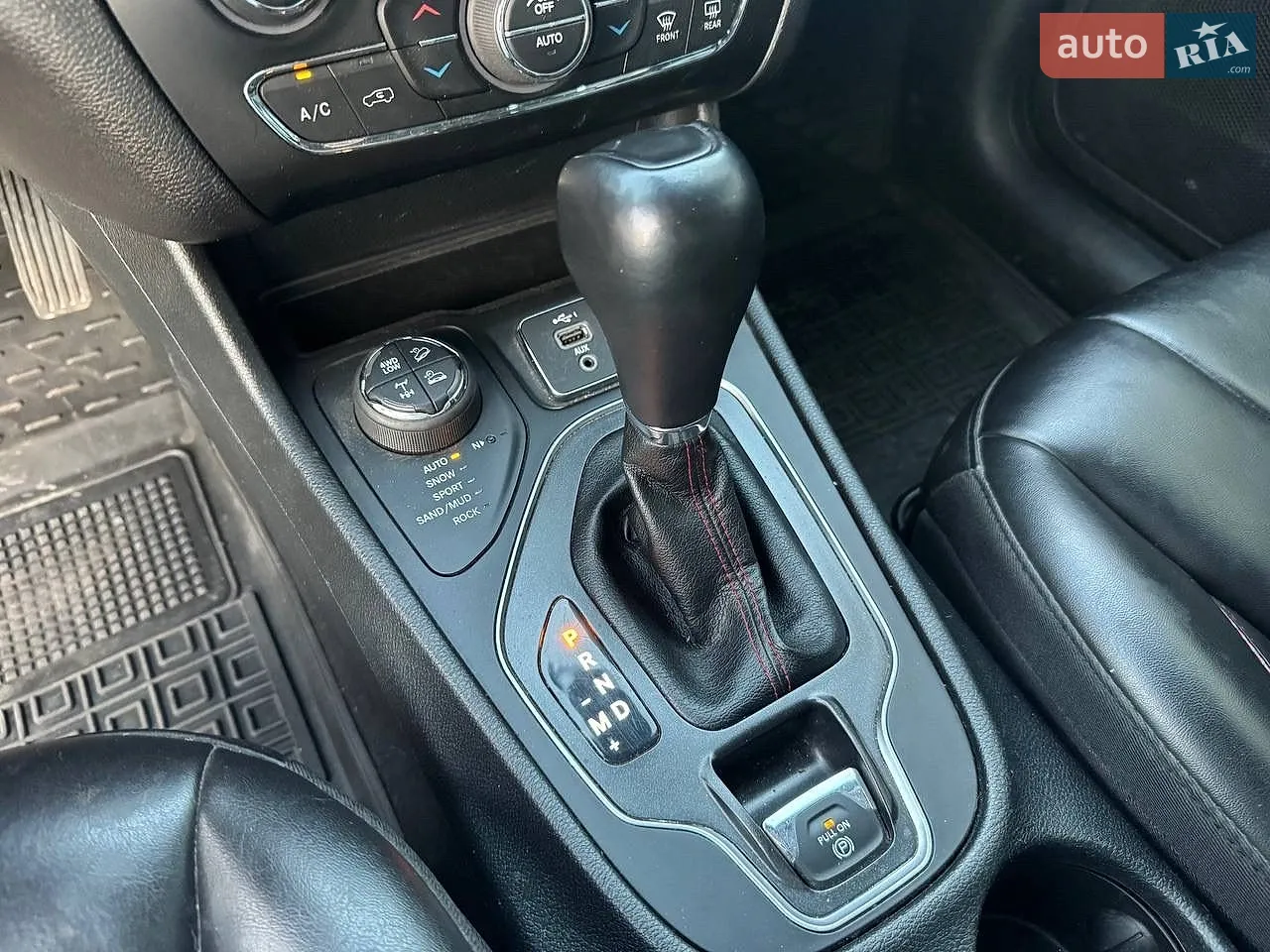 2021 Jeep Cherokee - мініатюра 28