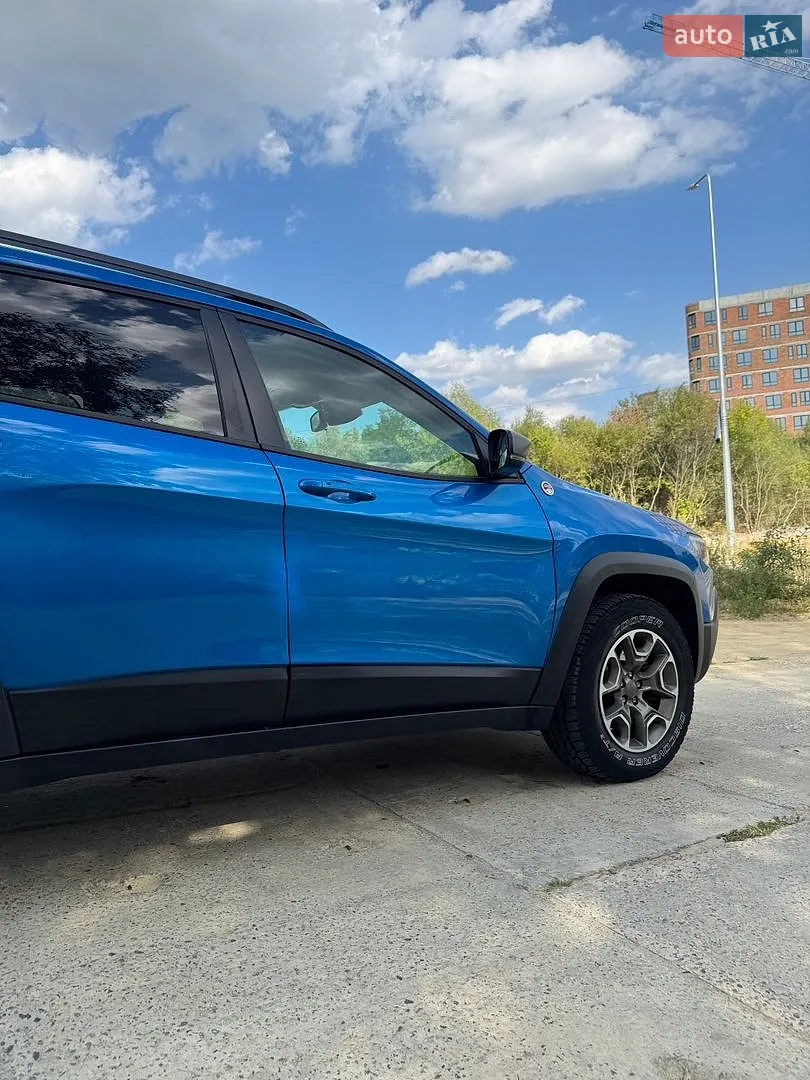 2021 Jeep Cherokee - мініатюра 24