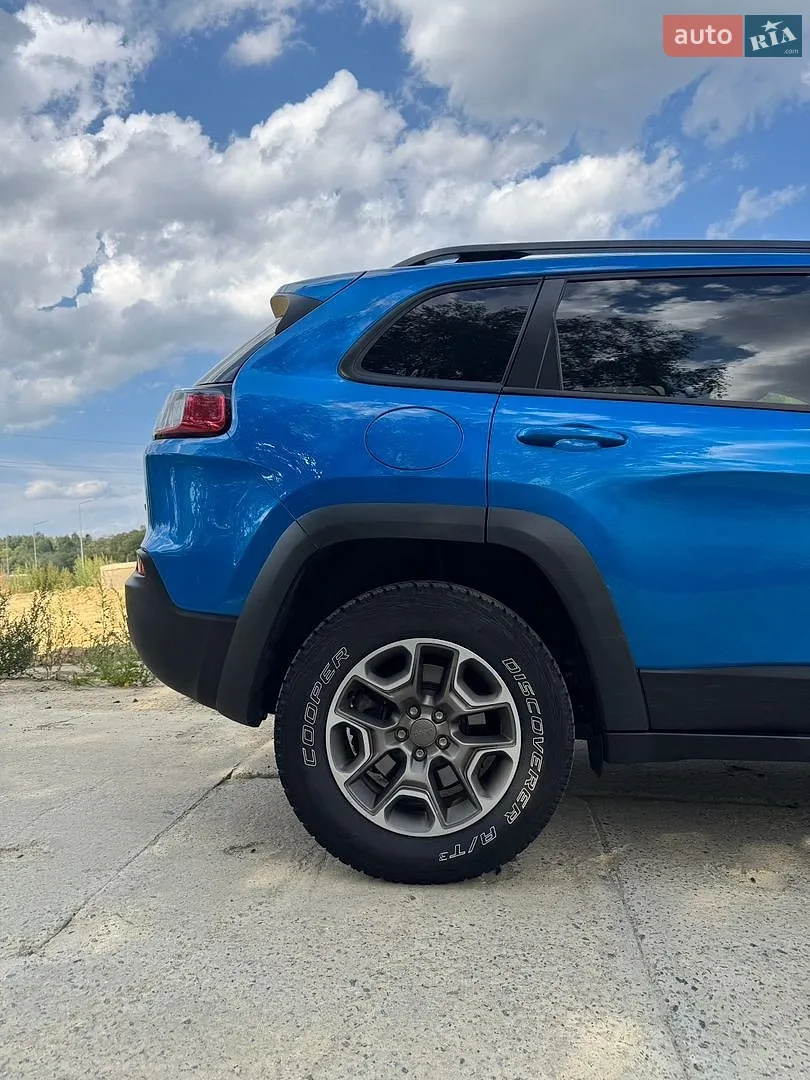 2021 Jeep Cherokee - мініатюра 23