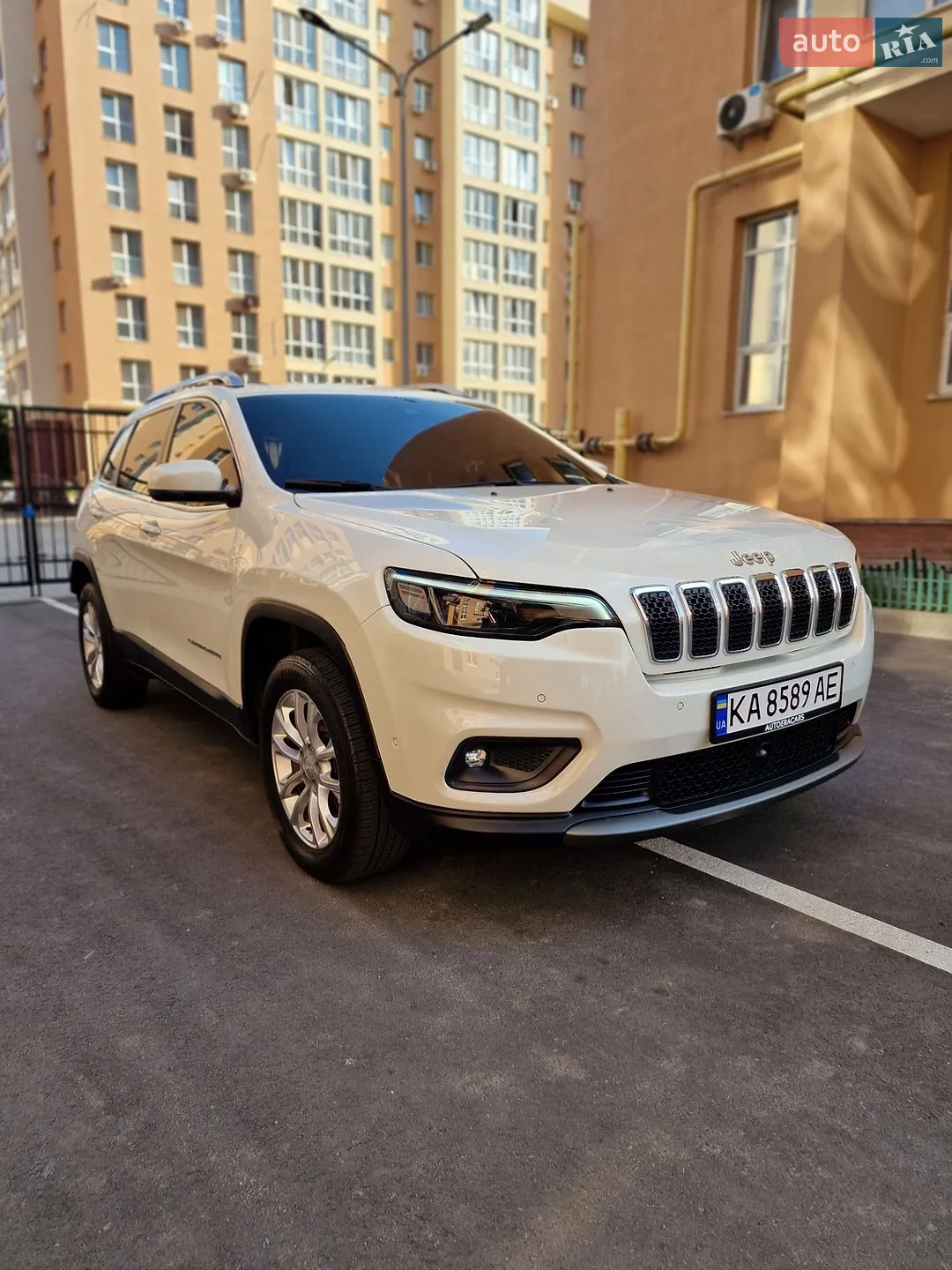 2019 Jeep Cherokee - мініатюра 6