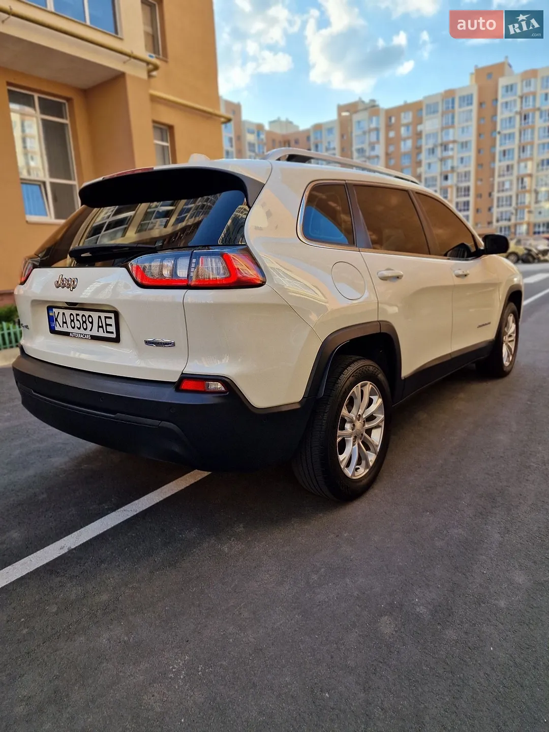 2019 Jeep Cherokee - мініатюра 15