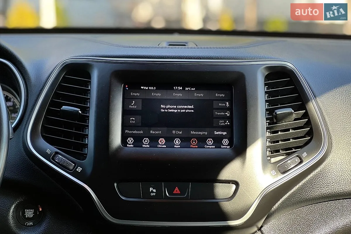2019 Jeep Cherokee - мініатюра 17