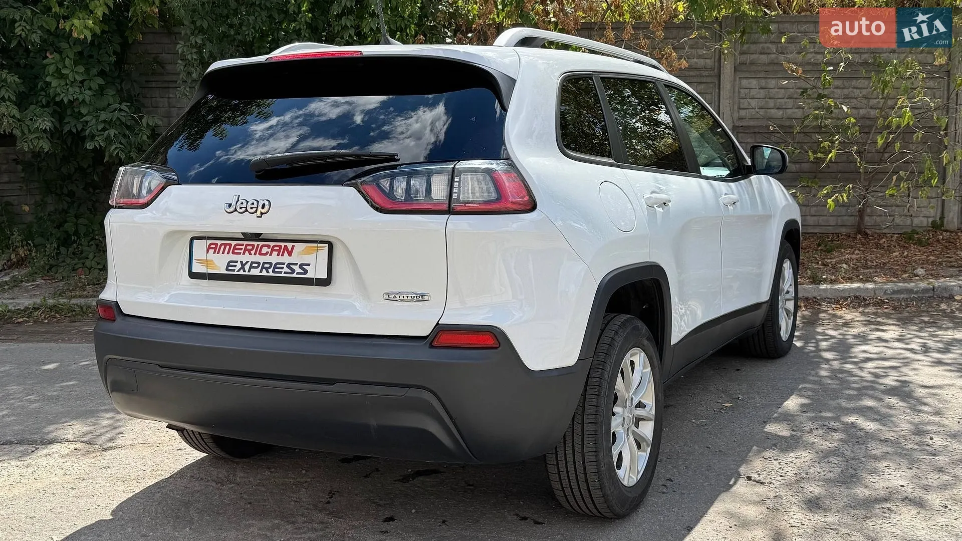 2020 Jeep Cherokee - мініатюра 8