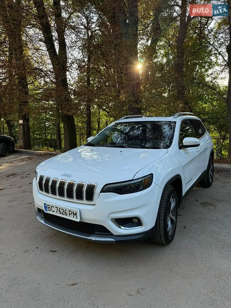 2019 Jeep Cherokee - фото 1
