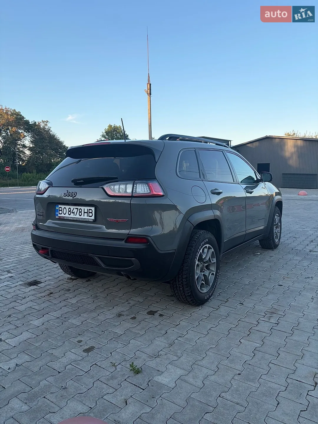2022 Jeep Cherokee - мініатюра 9