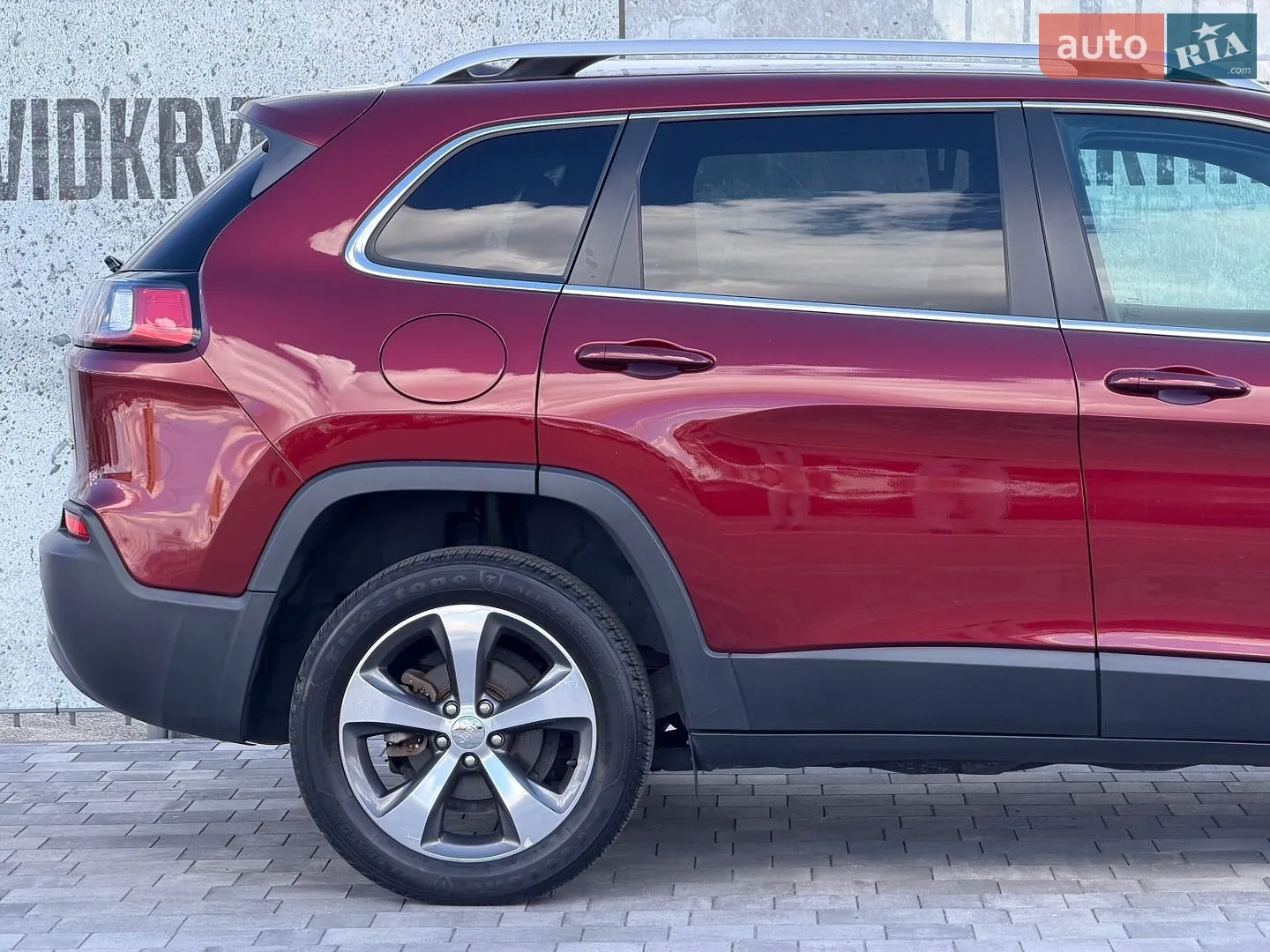 2019 Jeep Cherokee - мініатюра 9