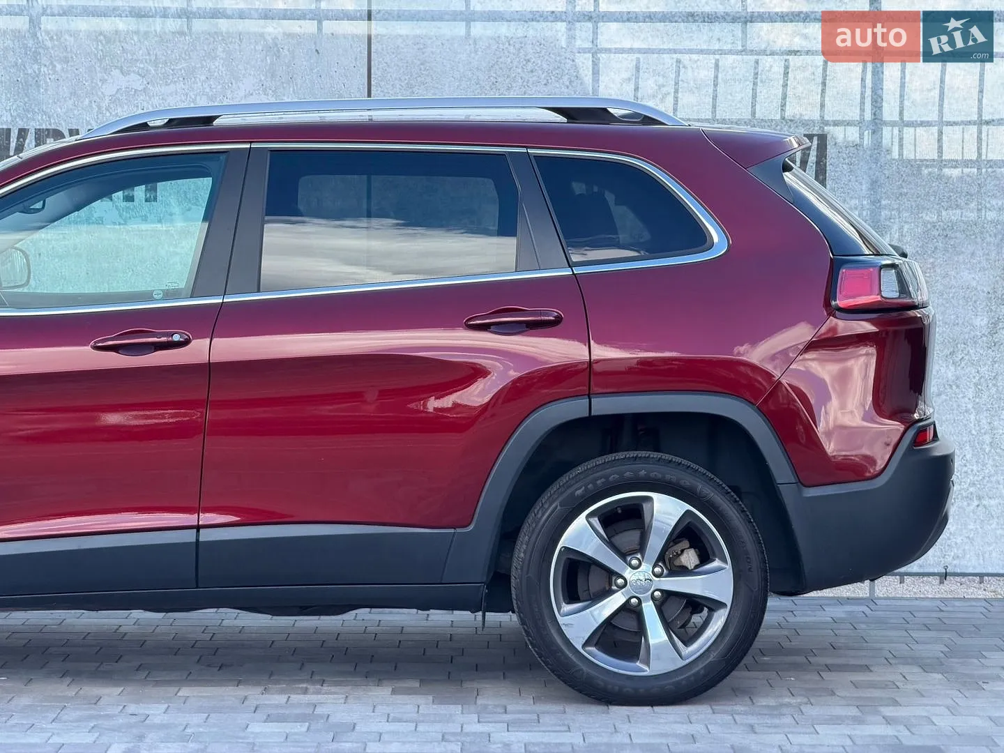 2019 Jeep Cherokee - мініатюра 12