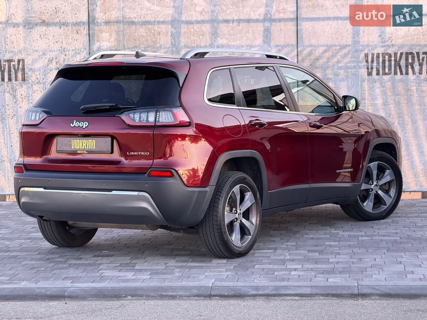 2019 Jeep Cherokee - мініатюра 18
