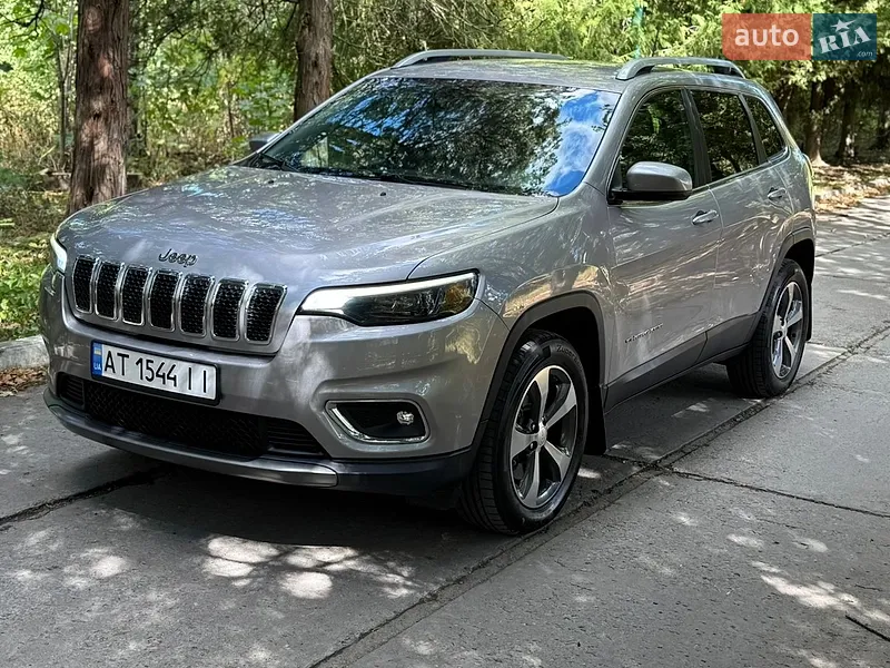 Jeep Cherokee