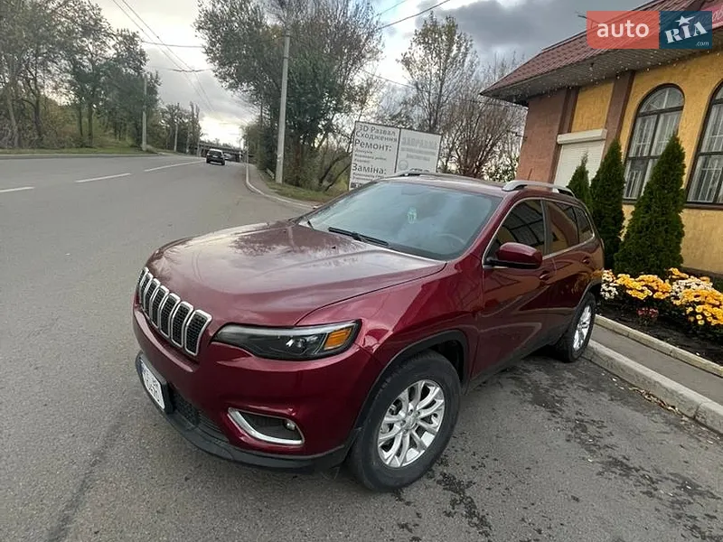 Jeep Cherokee