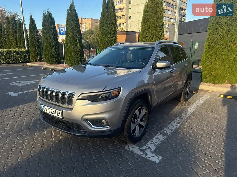 Jeep Cherokee